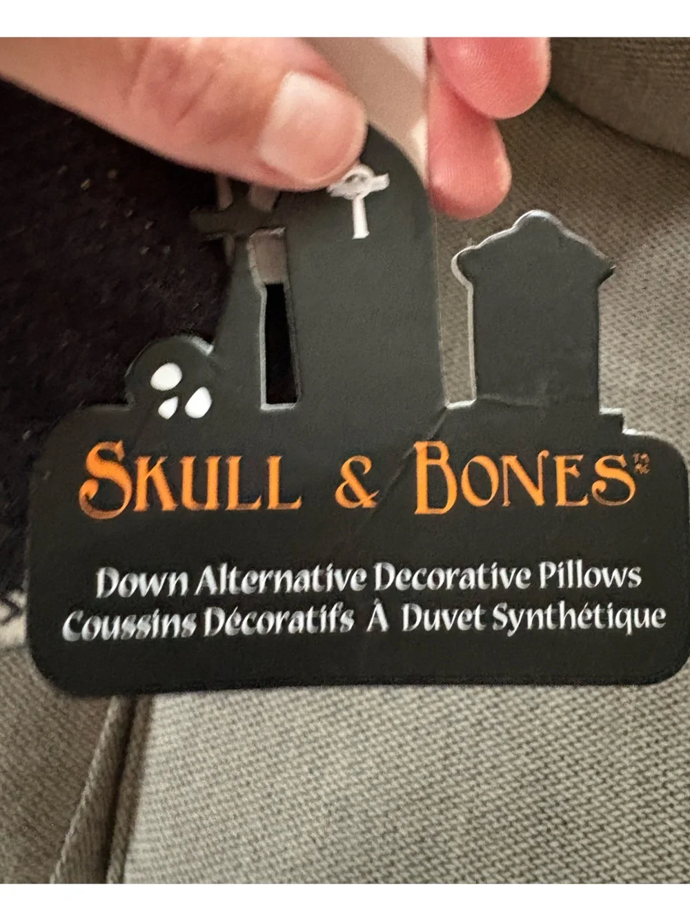 Skull & Bones skull bones